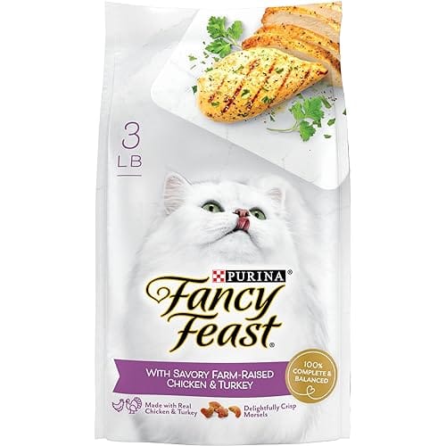 Fancy Feast Purina Dry Cat Food, with Savory Chicken & Turkey – 3 lb. Bag