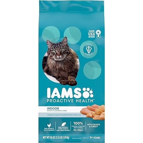 IAMS PROACTIVE HEALTH Adult Indoor Weight & Hairball Care Dry Cat Food, Chicken & Salmon Recipes